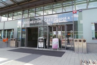 Praha 4 zrušila pro tento rok valorizace nájemného